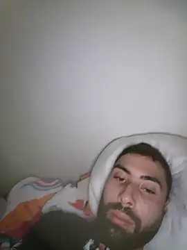 Snapshot of Joosee1696 chatting on February 9, 11:31 pm Joosee1696 online show from February 9, 11:31 pm