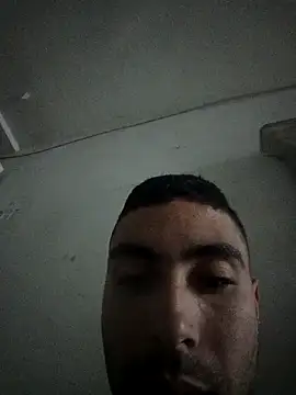 Snapshot of Joosee1696 chatting on February 21, 1:39 am Joosee1696 online show from February 21, 1:39 am