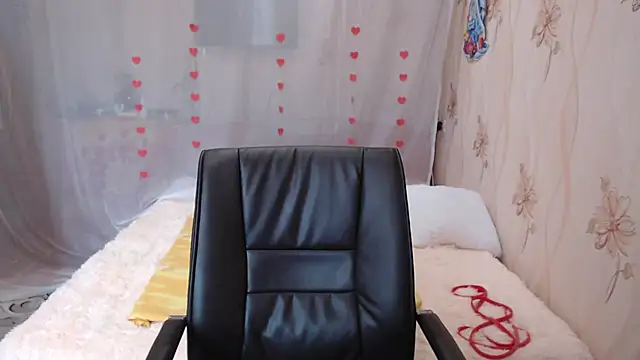 OlgaHottie online show from March 20, 11:56 pm