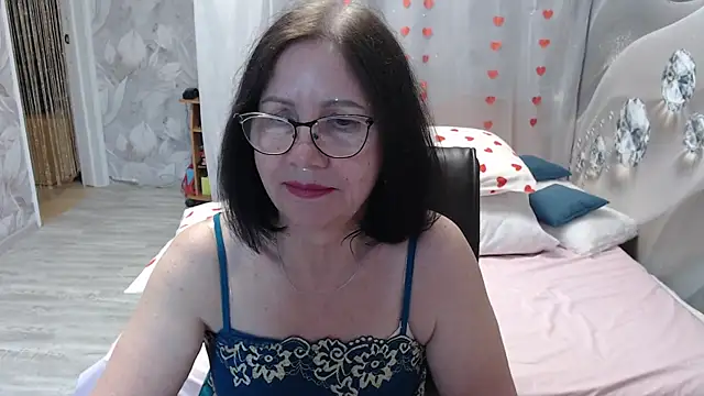 OlgaHottie online show from May 15, 11:23 pm