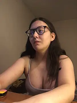 Prudie Gabriella online show from March 19, 4:34 pm