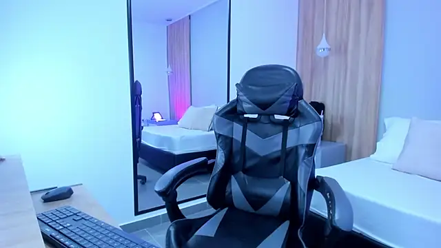 alma fenix online show from January 17, 12:32 pm