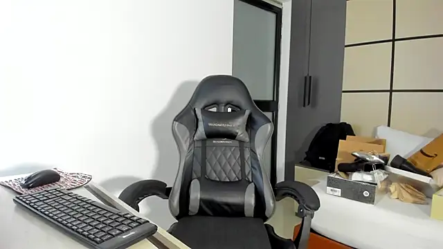 alma fenix online show from February 18, 12:34 pm