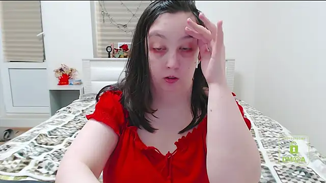 cute and hot online show from January 12, 3:25 pm