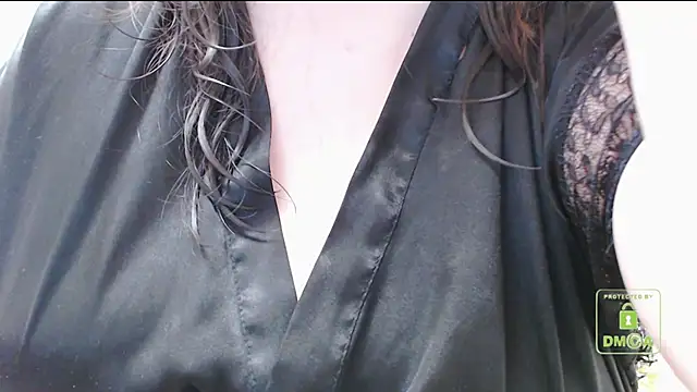 cute and hot online show from January 23, 9:18 am