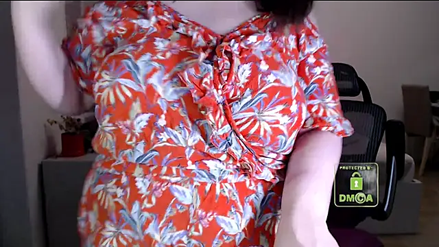 cute and hot online show from November 27, 4:09 pm