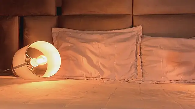 angelinepossy online show from November 26, 9:38 pm