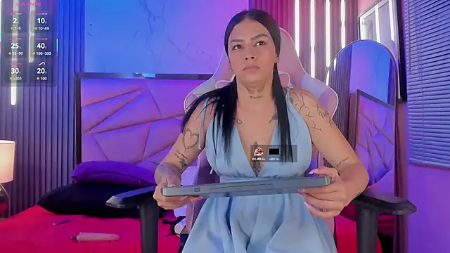 channel guss online show from November 9, 10:52 pm