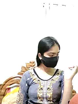 Arisha- online show from February 18, 11:11 am