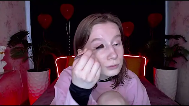 EnigmaSee online show from March 4, 1:23 am