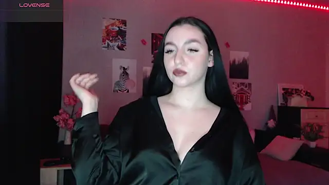 Fluffy Tiffy online show from February 25, 1:52 am