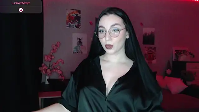 Fluffy Tiffy online show from February 28, 1:47 am