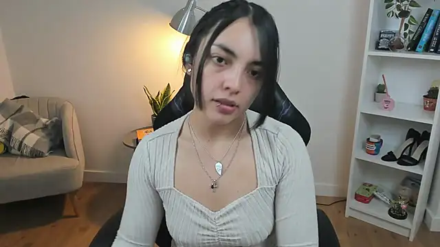  BellaEvans  online show from March 12, 5:46 am