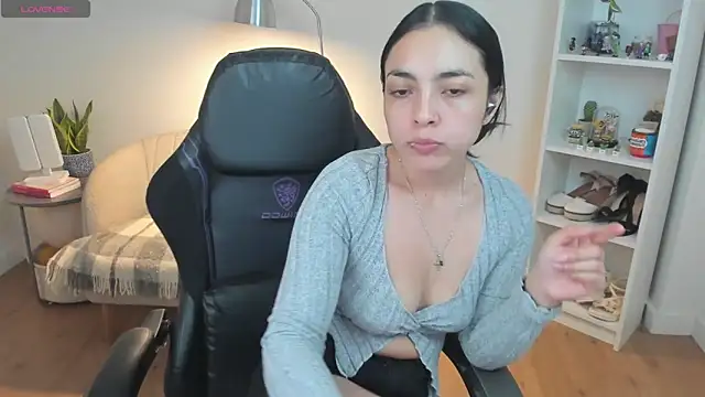  BellaEvans  online show from March 27, 5:46 am