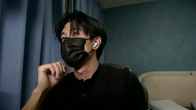 wuzhimao0207 online show from June 18, 3:27 pm
