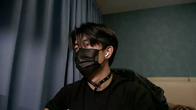 wuzhimao0207 online show from June 19, 11:47 am