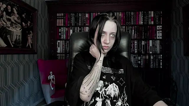 Medusa  Gorgona online show from July 12, 12:40 pm