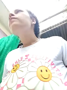 Mommy-Hot online show from March 19, 9:58 pm