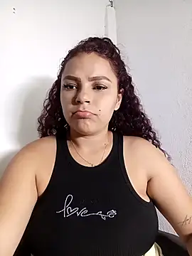 Mommy-Hot online show from March 21, 2:27 am