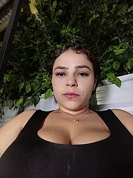 Mommy-Hot online show from July 9, 2:15 am
