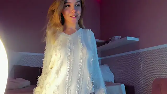 Anna Robinson online show from January 10, 7:25 am