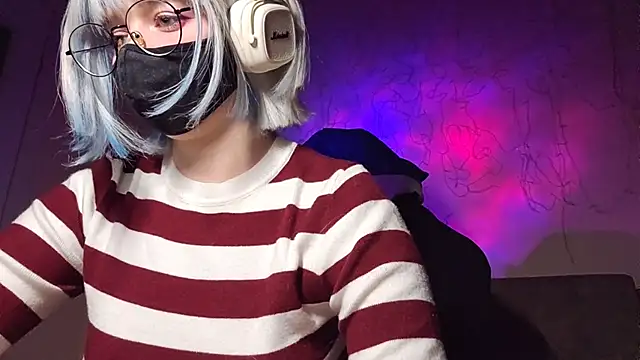 DanaWard online show from January 5, 10:57 pm