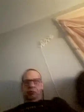 Snapshot of fastesttongue1680 chatting on December 2, 8:30 am fastesttongue1680 online show from December 2, 8:30 am