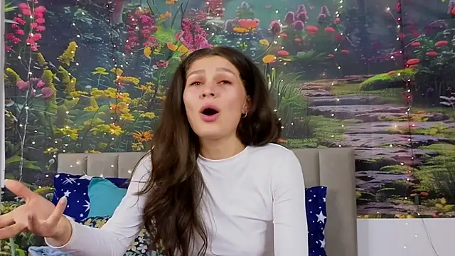 MadameDeFeu online show from February 10, 11:36 am