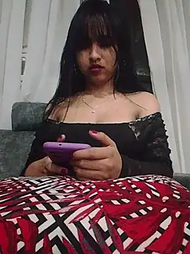 DakotaHoland online show from February 10, 1:32 am