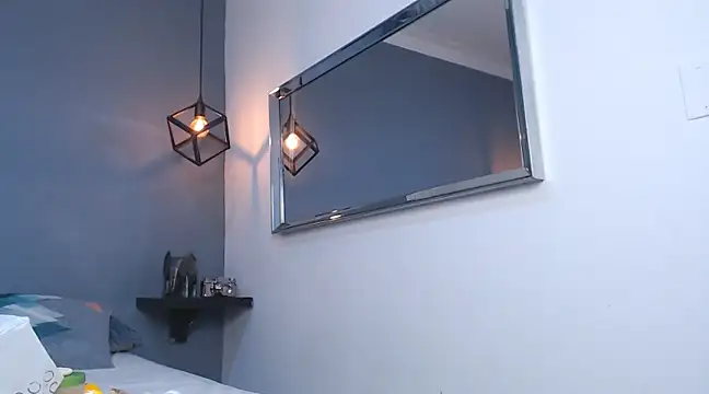 AbigailWilliams  online show from March 12, 11:09 am