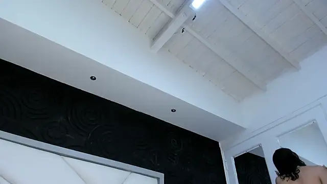 AbigailWilliams  online show from October 1, 11:16 am