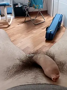 Snapshot of the_lion_69 chatting on February 11, 9:14 am the lion 69 online show from February 11, 9:14 am