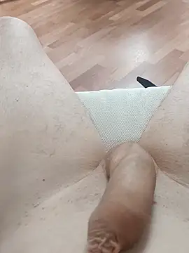 Snapshot of the_lion_69 chatting on March 13, 12:23 pm the lion 69 online show from March 13, 12:23 pm