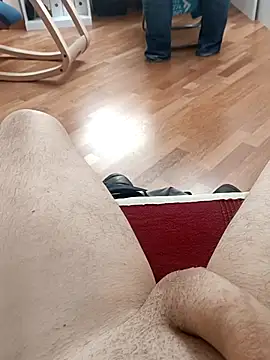 Snapshot of the_lion_69 chatting on March 21, 9:36 am the lion 69 online show from March 21, 9:36 am