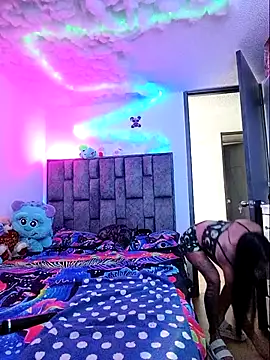 Nicole420squirt online show from September 17, 5:03 pm