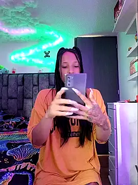 Nicole420squirt online show from October 1, 6:03 pm