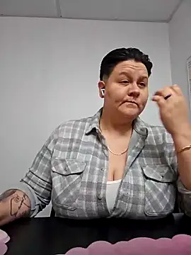 DevilDahm online show from December 31, 10:12 pm