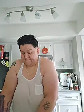 DevilDahm online show from November 9, 8:29 pm