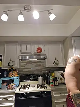 Snapshot of DevilDahm chatting on January 17, 12:26 am DevilDahm online show from January 17, 12:26 am