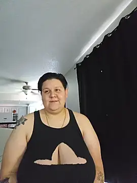 Snapshot of DevilDahm chatting on February 10, 7:29 pm DevilDahm online show from February 10, 7:29 pm