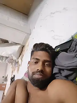 INDIANBOY7439 online show from April 17, 6:44 pm