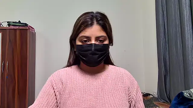 Hoty-Shivangi online show from December 20, 2:13 pm