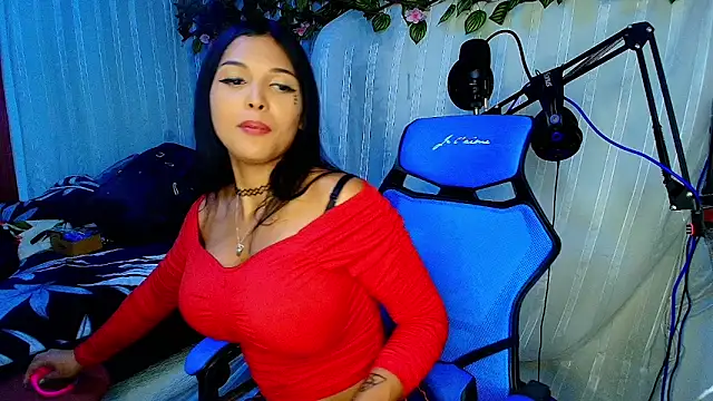 Snapshot of MOMMYJEVAA chatting on March 19, 11:25 pm MOMMYJEVAA online show from March 19, 11:25 pm