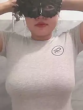 Snapshot of girldam95 chatting on July 26, 7:59 am girldam95 online show from July 26, 7:59 am