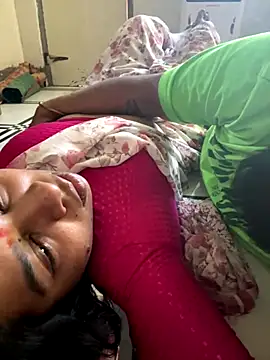 xyztopbeing online show from December 5, 10:55 am