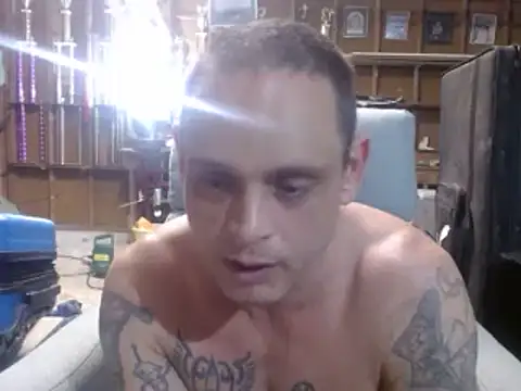 Buffshagswell online show from March 21, 3:01 am