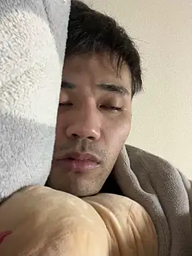 Snapshot of ryusei18570 chatting on March 11, 4:18 pm ryusei18570 online show from March 11, 4:18 pm