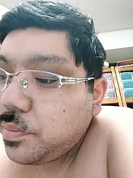 Snapshot of zeusu0095 chatting on November 3, 7:20 am zeusu0095 online show from November 3, 7:20 am