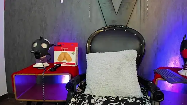 IvanaFetish online show from February 5, 4:27 am