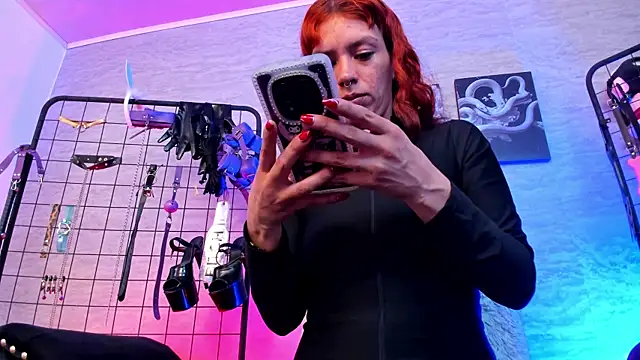 IvanaFetish online show from September 16, 11:55 am